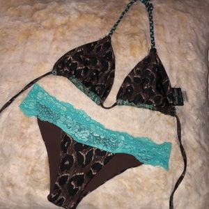 Bikini beach bunny 🐰